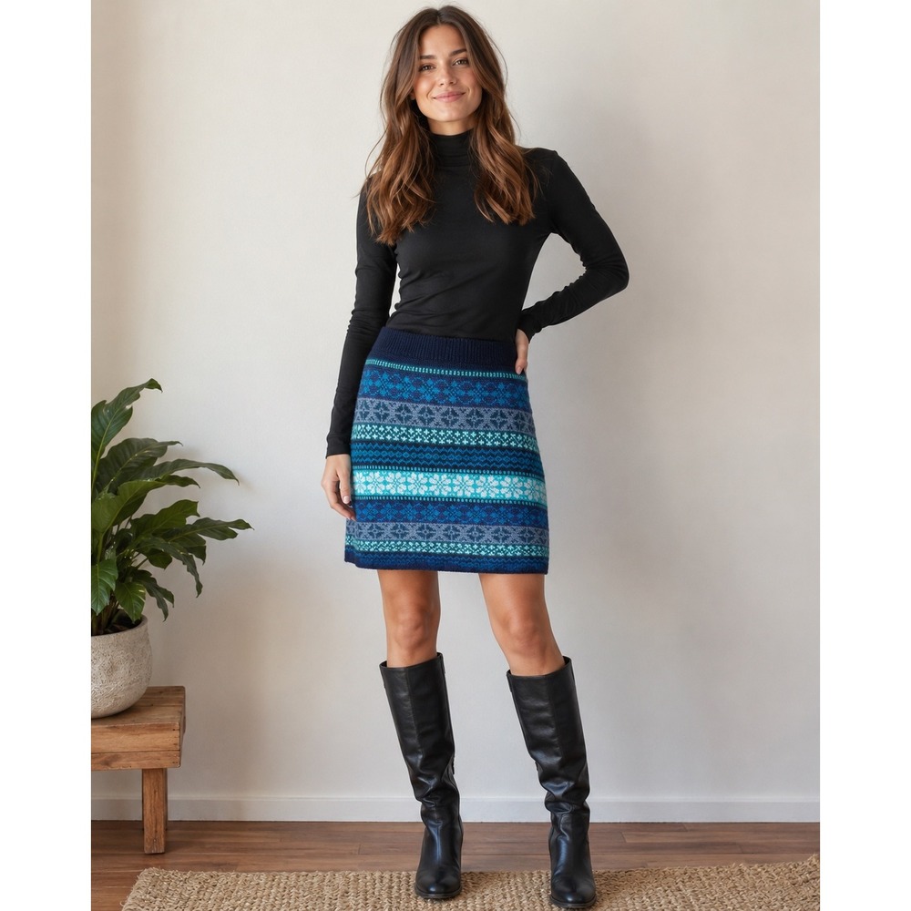 Everest Designs Wool Fair Isle Mini Skirt Blue Teal Snowflake Knit Nepal Small‎
